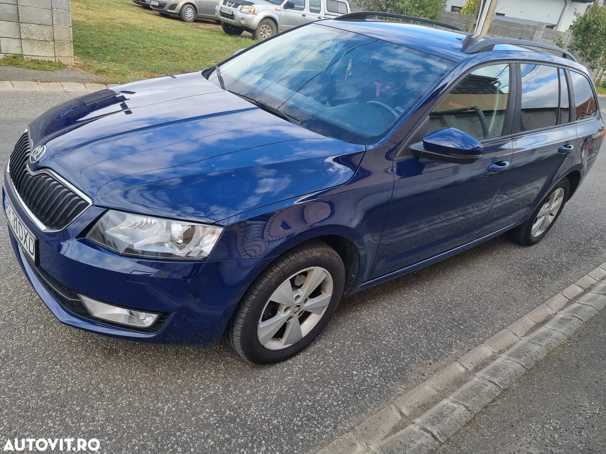 Skoda Octavia 1.6 TDI DSG Ambition - 6