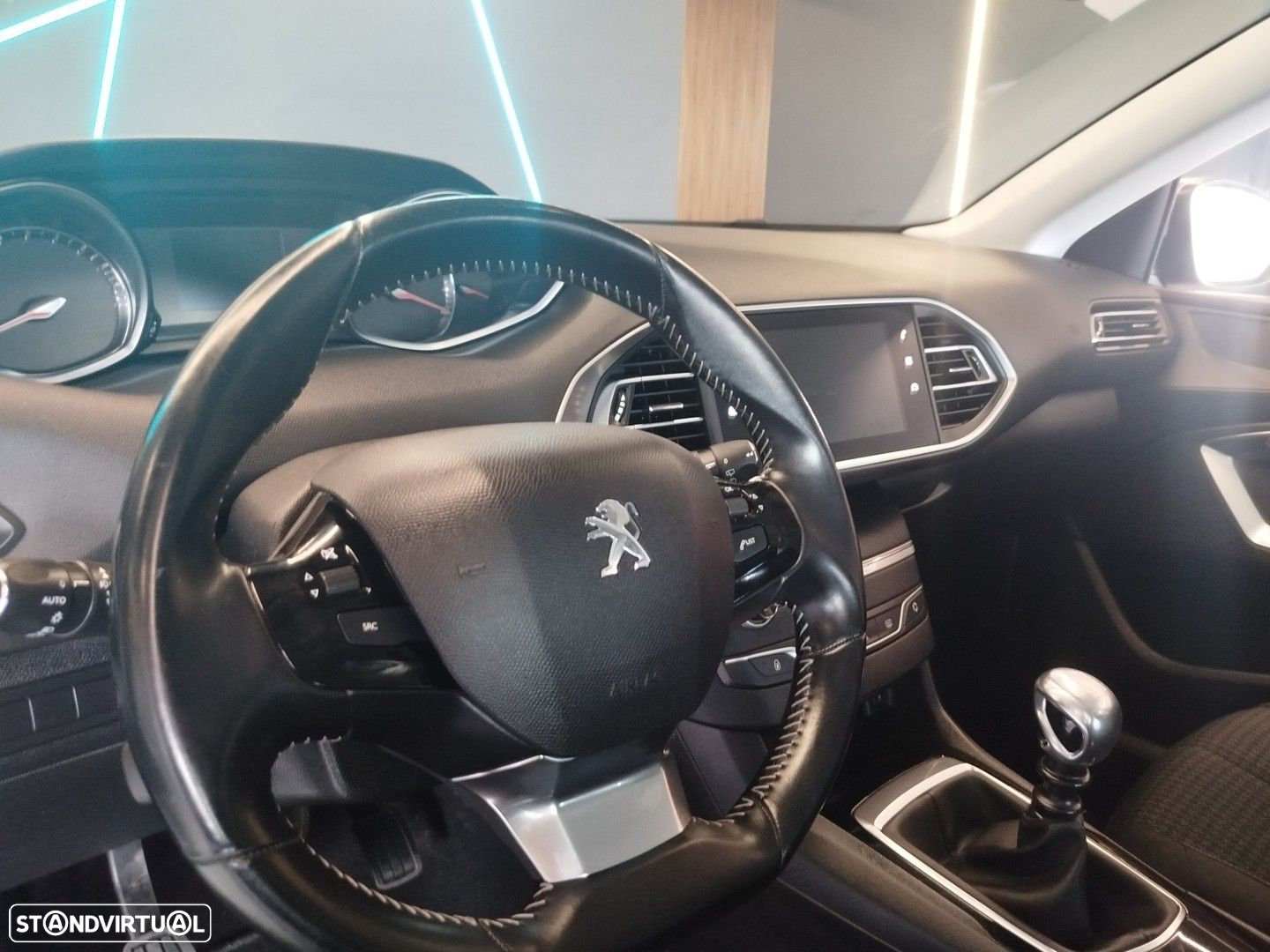 Peugeot 308 1.2 PureTech Business Line - 8