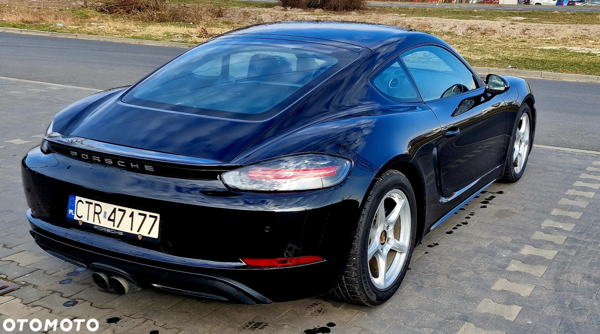 Porsche 718 Cayman Standard - 3
