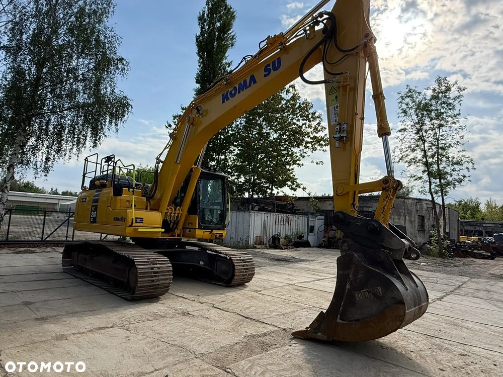 Komatsu PC 210 LC -11E0 - 4