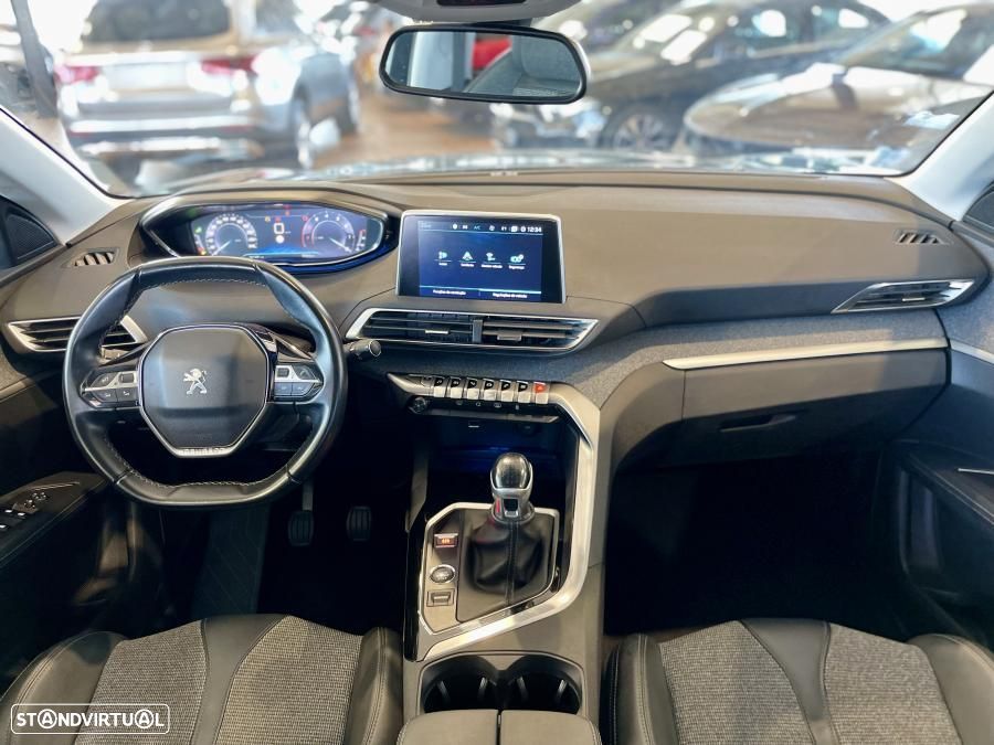 Peugeot 3008 1.2 PureTech Allure Pack - 31