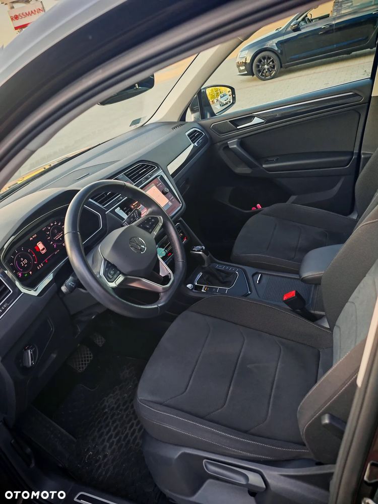 Volkswagen Tiguan 1.5 TSI EVO Elegance DSG - 31