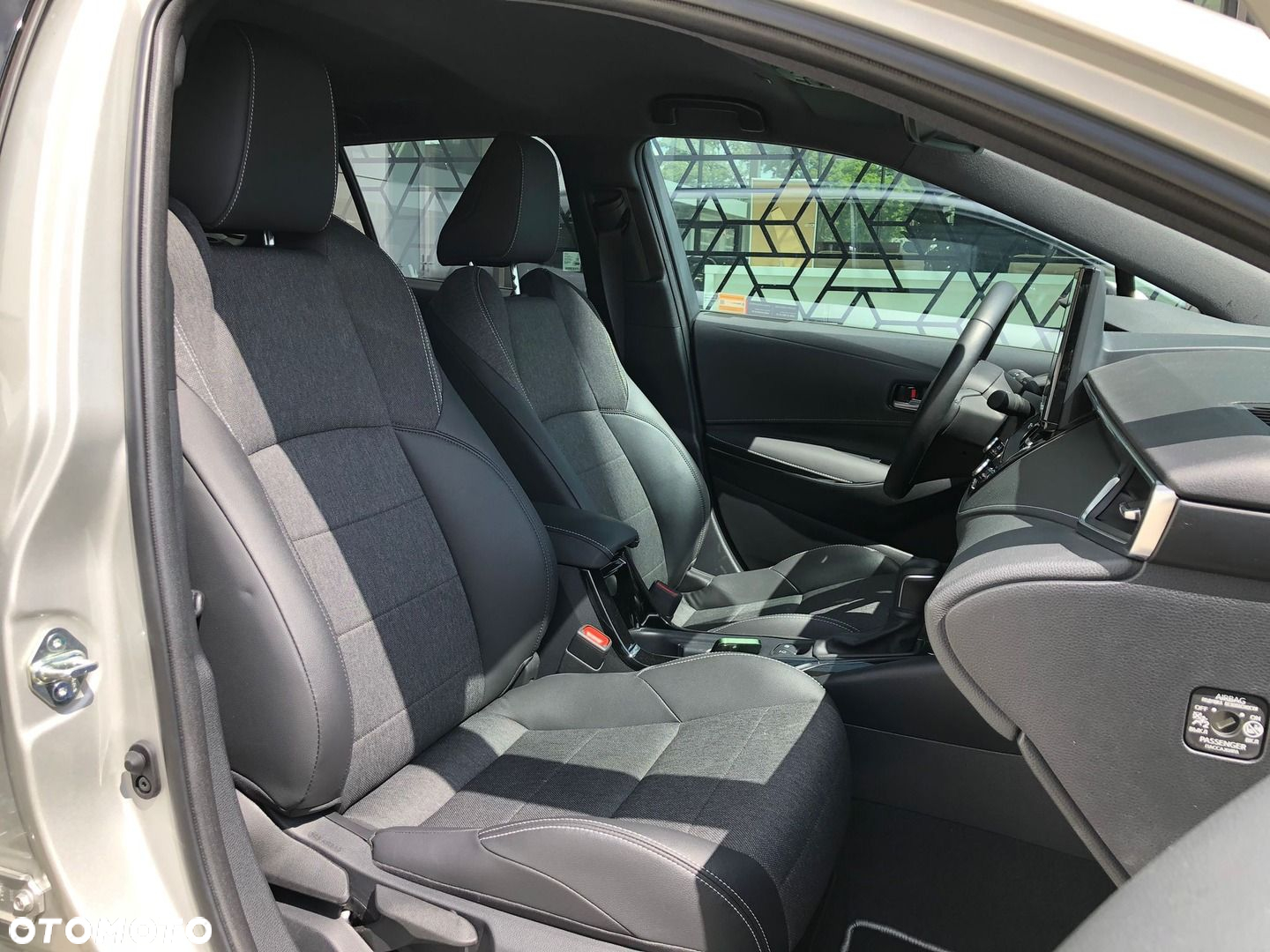 Toyota Corolla - 26