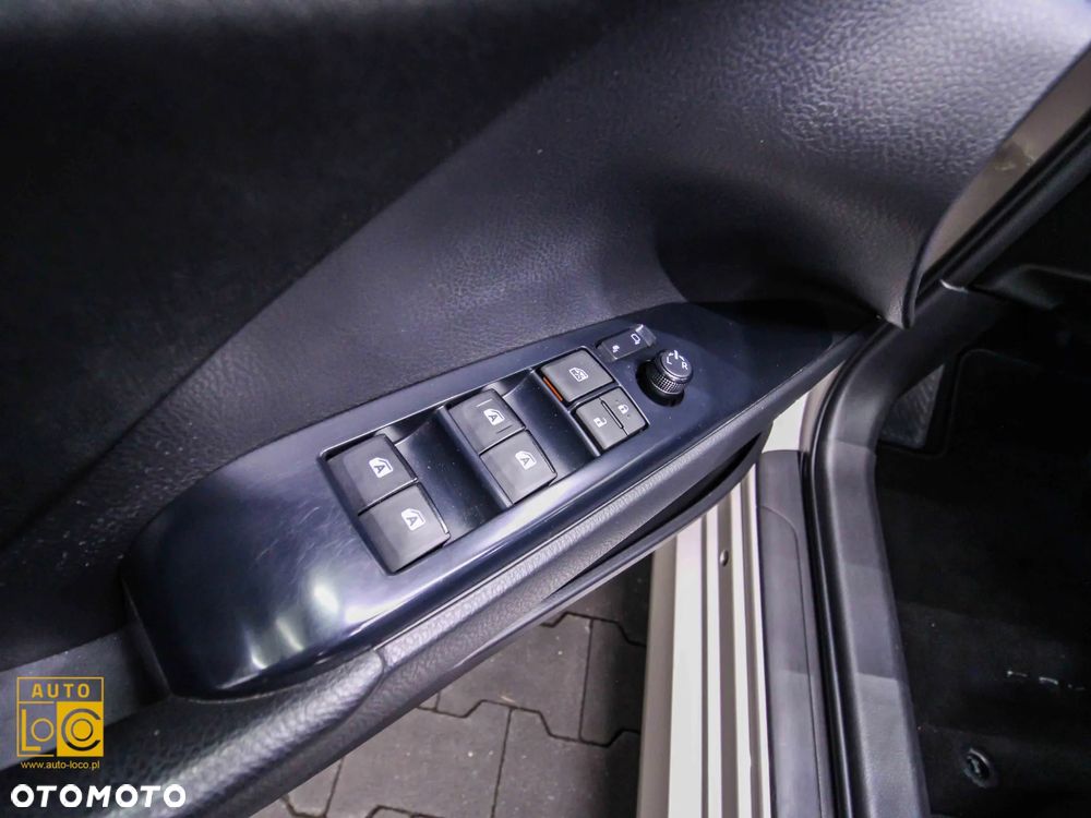 Toyota Camry 2.5 Hybrid Prestige CVT - 25