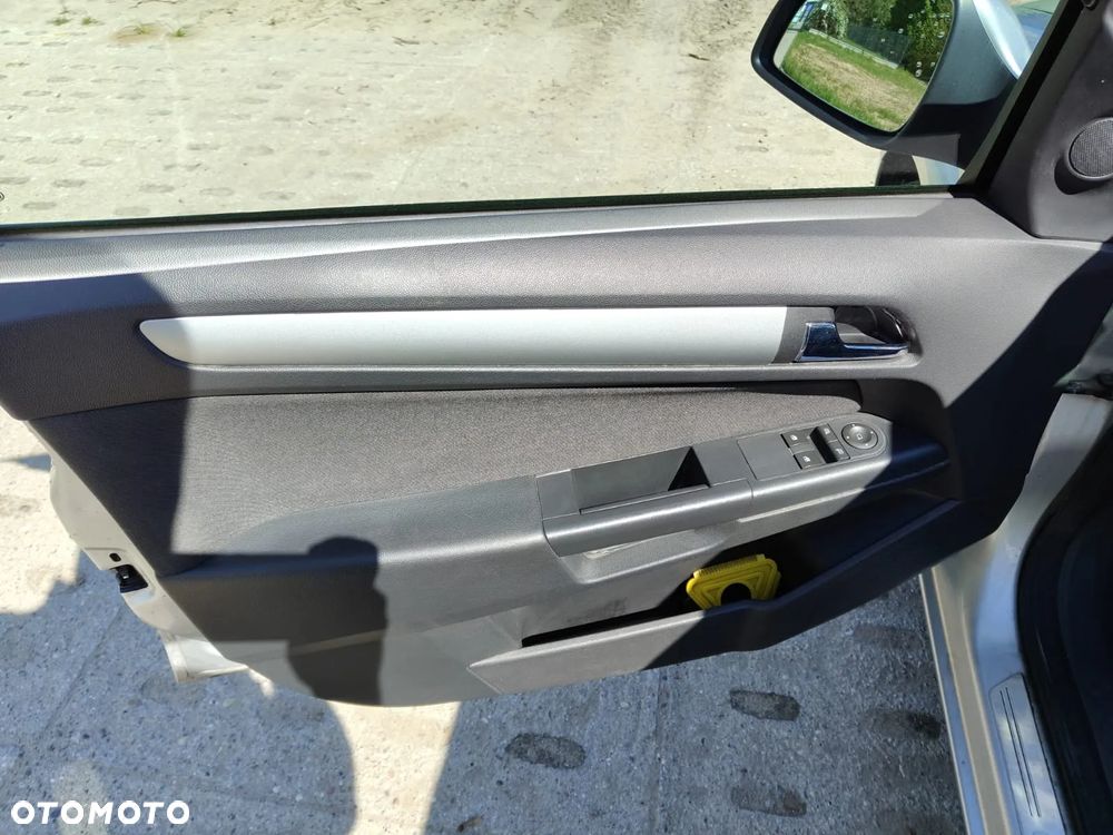 Opel Astra 1.7 CDTI DPF Edition 111 Jahre - 19