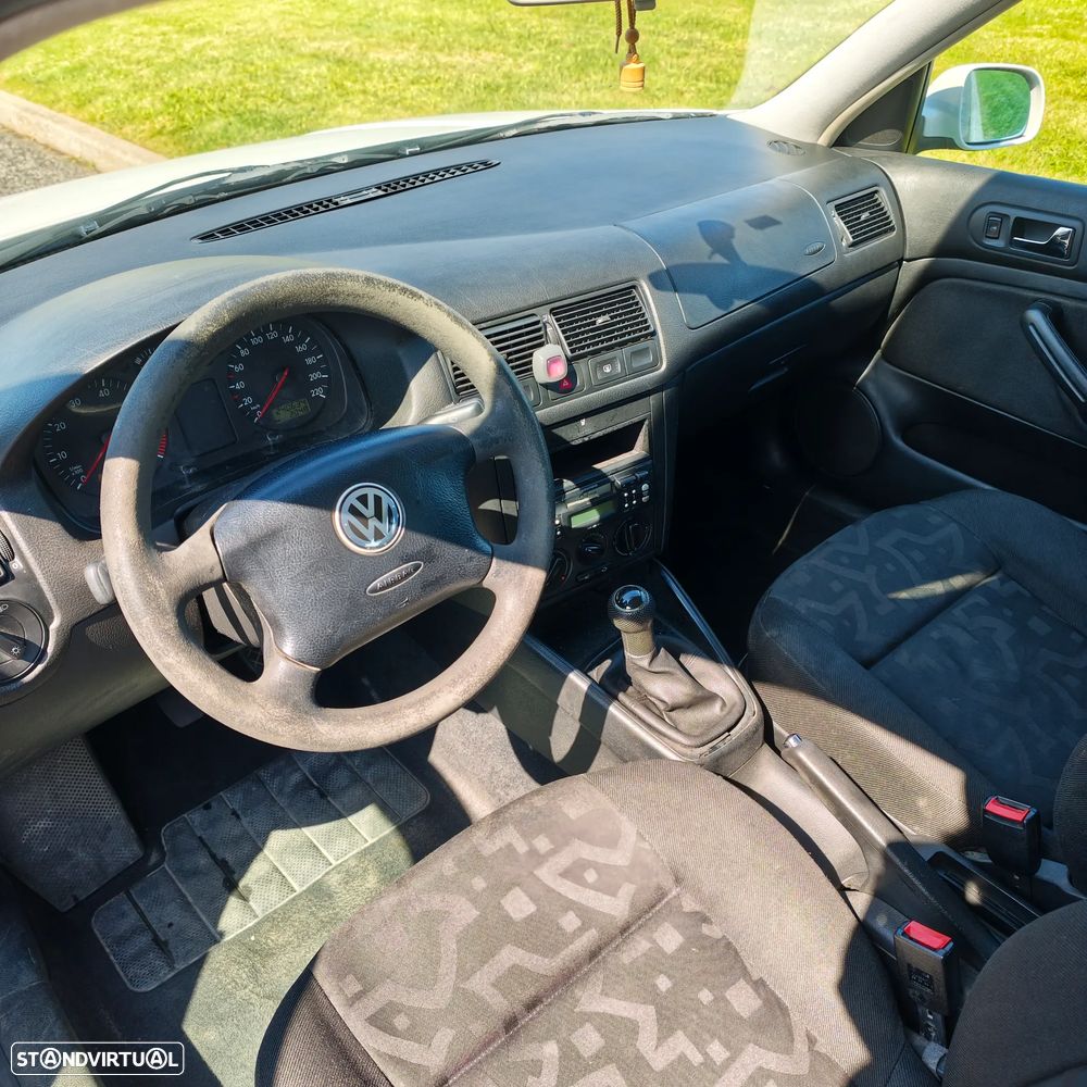 VW Golf 1.4i Confortline AC - 6