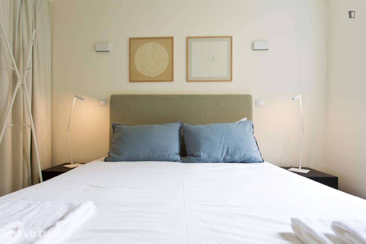 Estúdio - localizado em Santo Ildefonso Porto - Grande imagem: 3/13