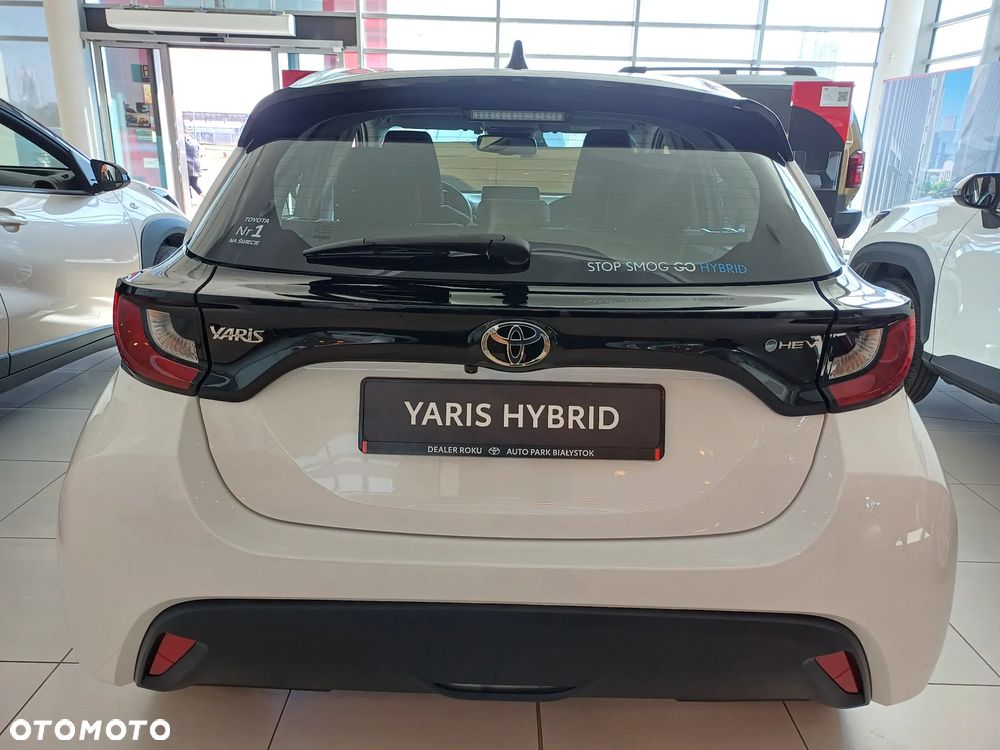 Toyota Yaris - 5