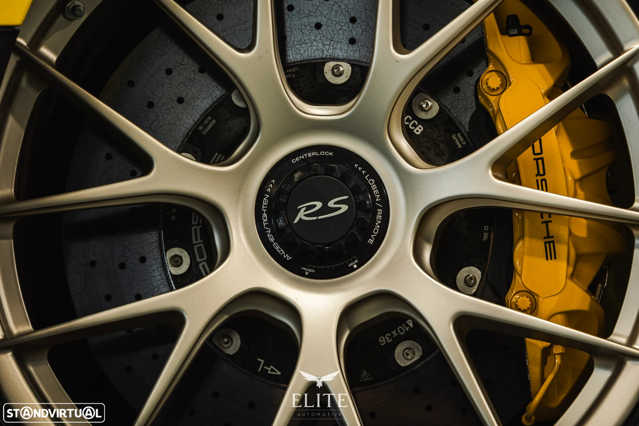 Porsche 911 (991) GT2 RS - 3