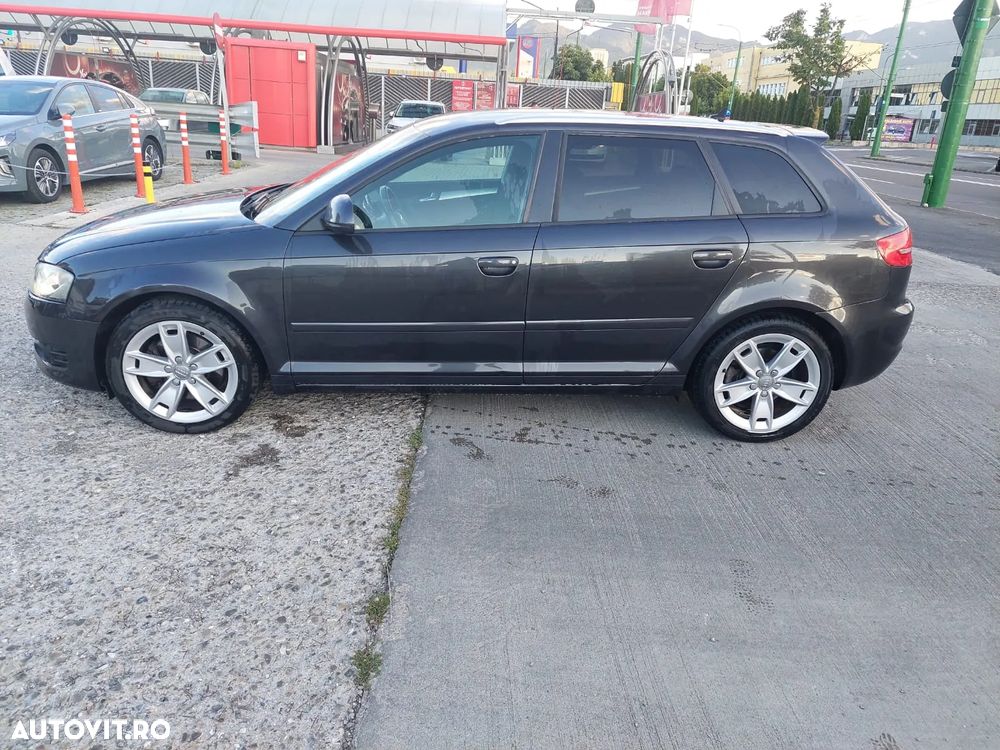 Audi A3 Sportback - 4