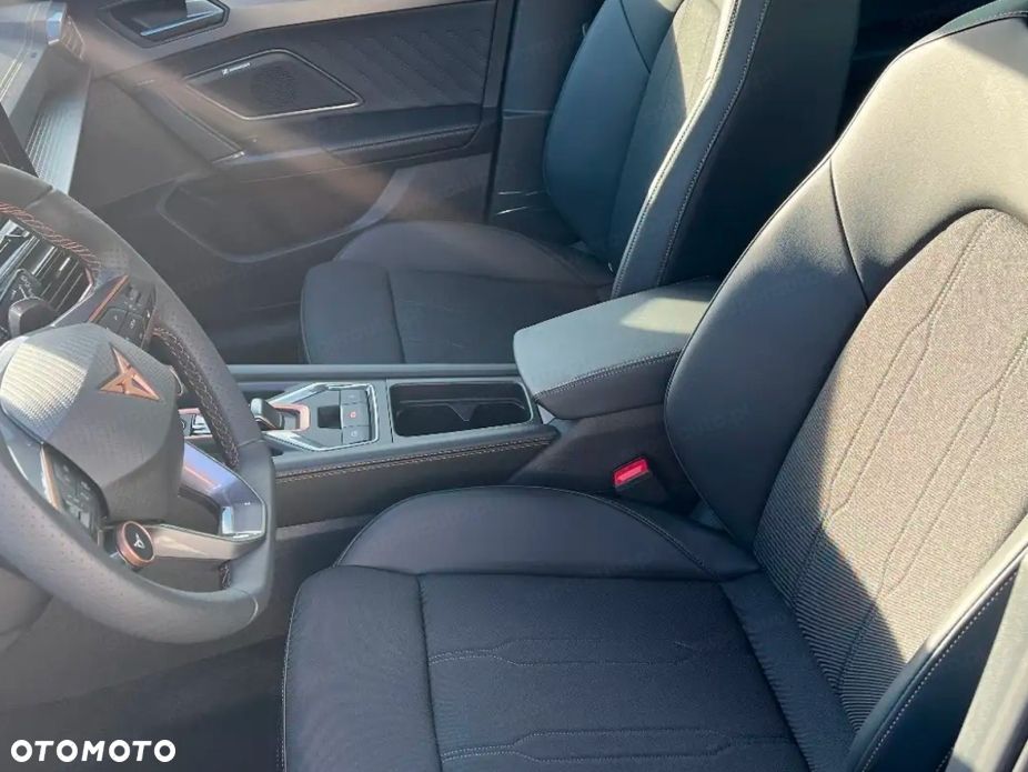 Cupra Formentor 1.5 eTSI mHEV DSG - 8