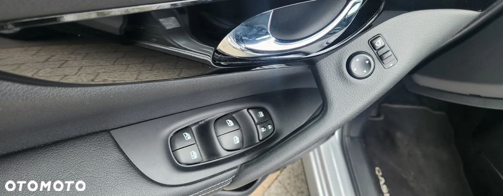 Nissan Qashqai 1.3 DIG-T Tekna EU6d - 13