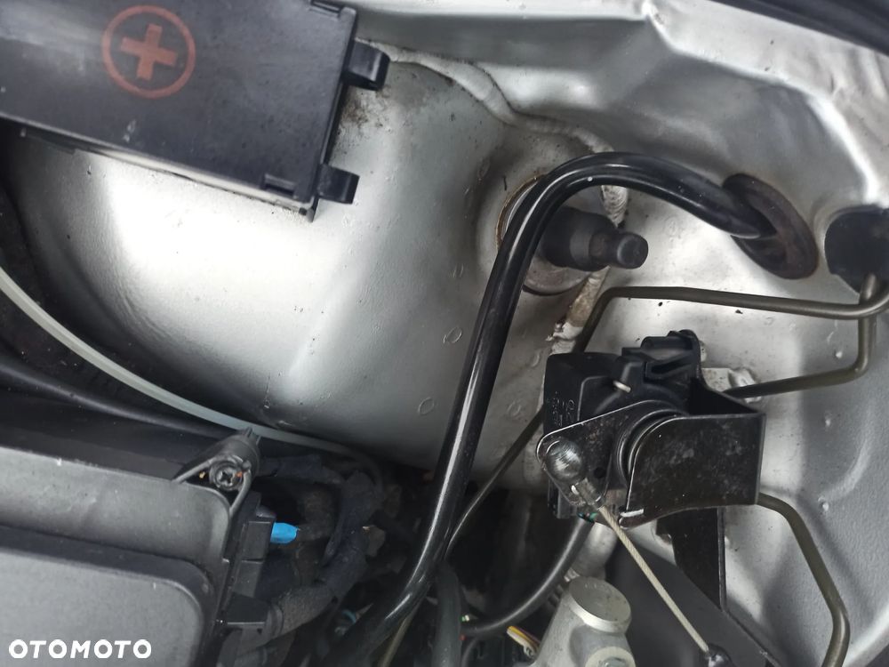 Mercedes-Benz Klasa E 220 CDI Avantgarde - 25