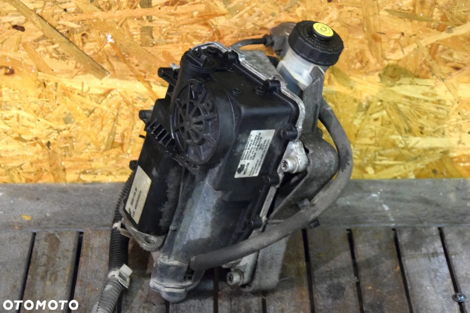 Opel Easytronic Wysprzęglik kompletny 55351164 BF Meriva Astra Zafira - 2