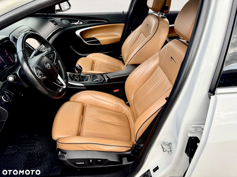 Opel Insignia 2.0 CDTI Executive - 28