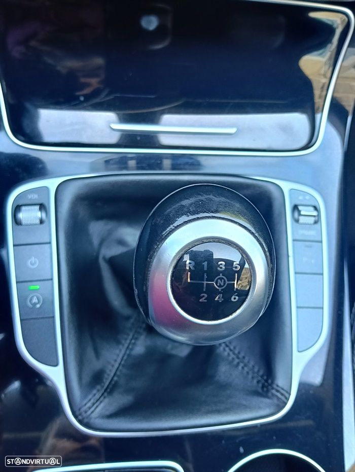 Mercedes-Benz C 200 d Avantgarde - 37