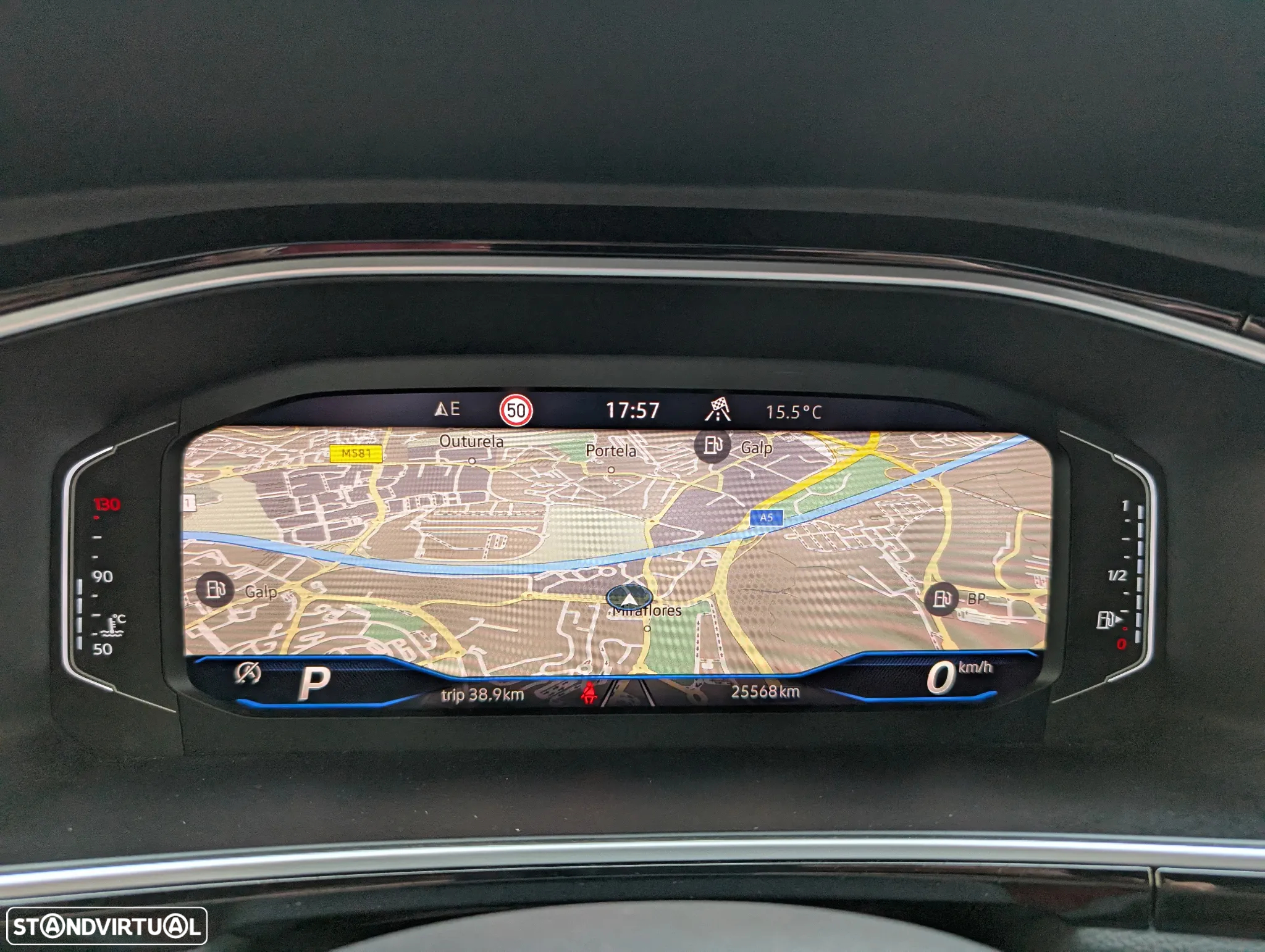 VW T-Roc 1.5 TSI R-Line DSG - 17