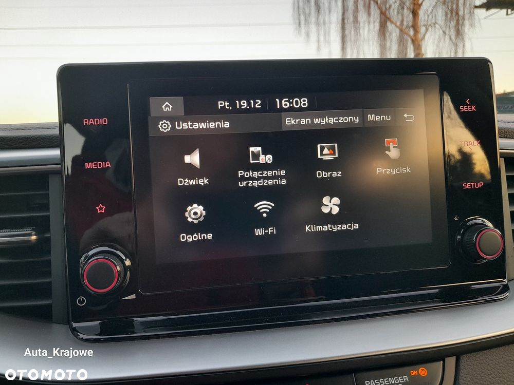 Kia Ceed 1.5 T-GDI M - 17