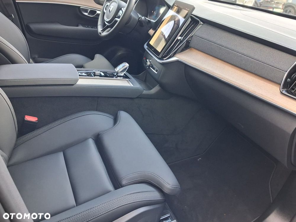 Volvo XC 90 - 16