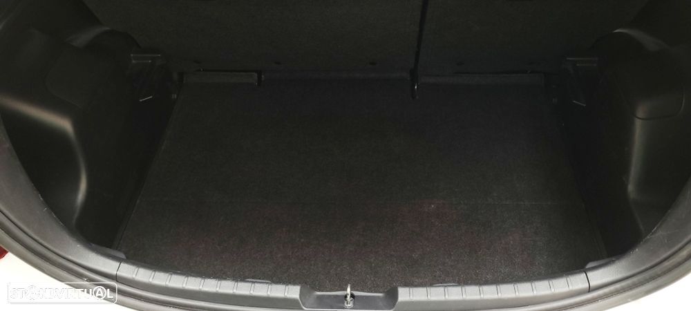 Toyota Yaris 1.33 VVT-i Comfort+P.Style - 33
