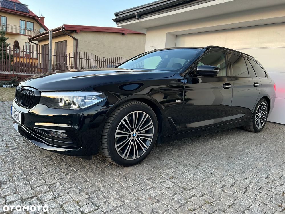 BMW Seria 5 530d xDrive Sport Line sport - 5