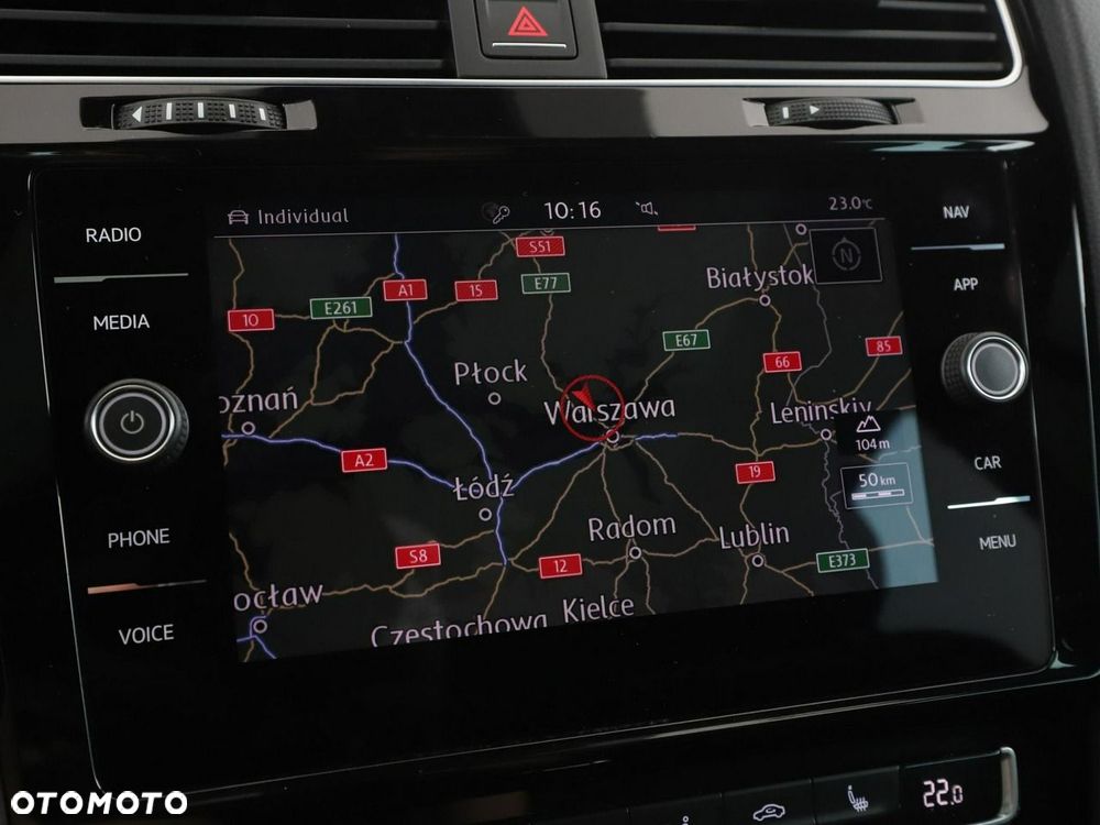 Volkswagen Golf R 4Motion (BlueMotion Technology) DSG - 25