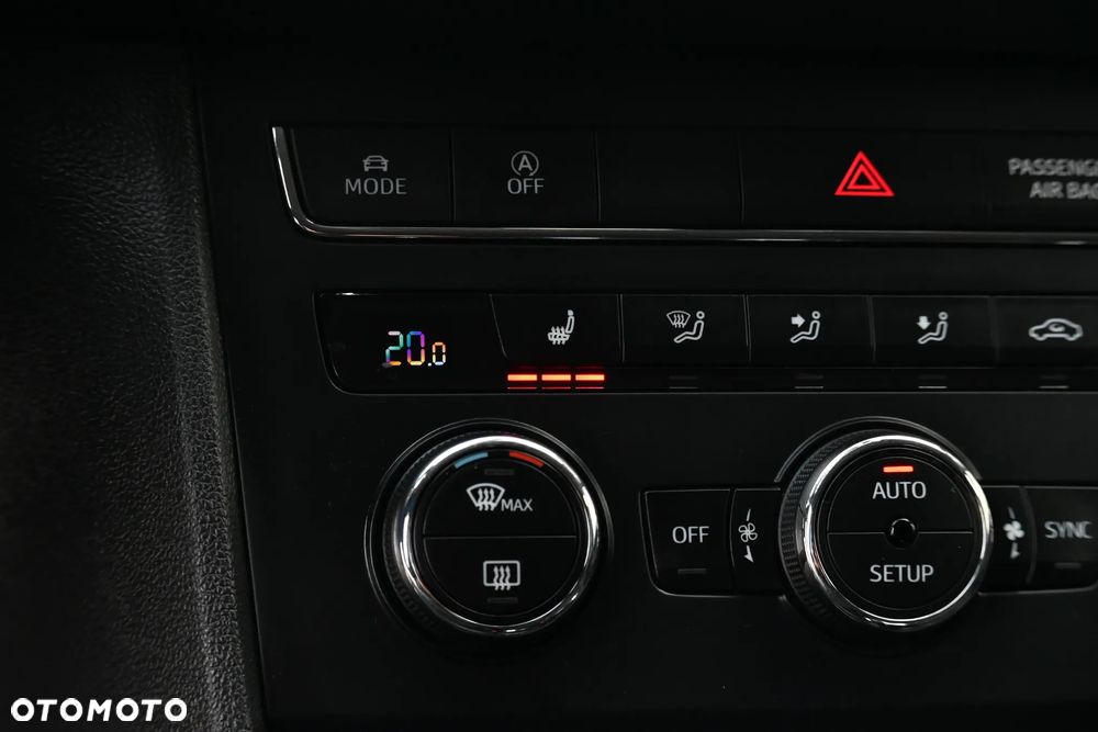 Seat Leon 1.8 TSI Start&Stop DSG FR - 32