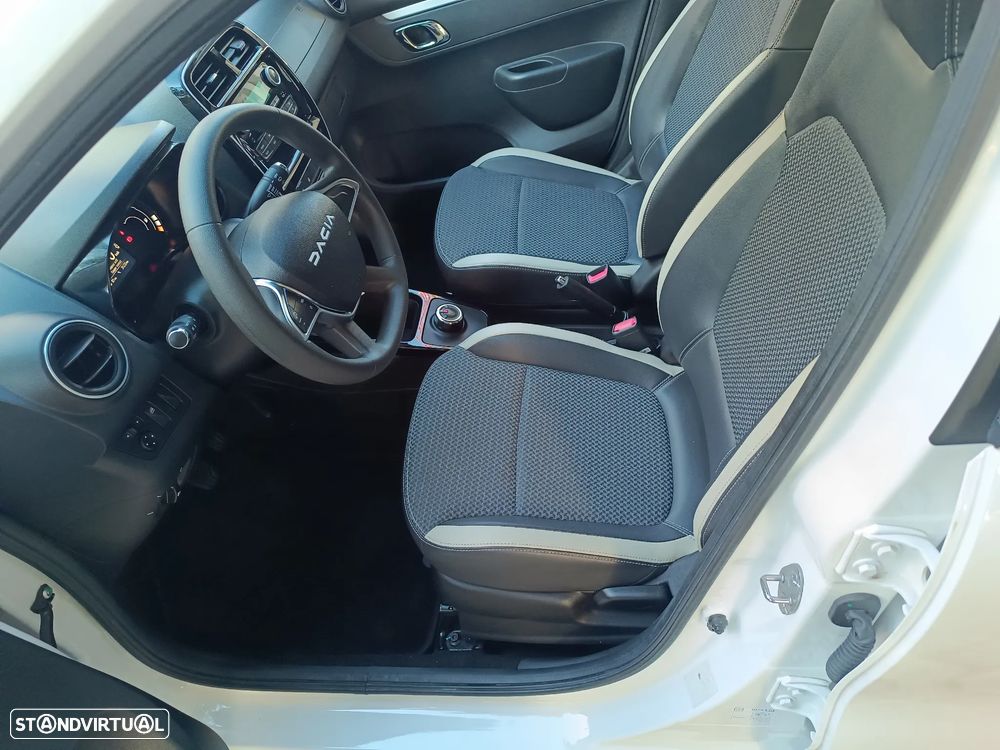 Dacia Spring Electric 45 Essential - 13