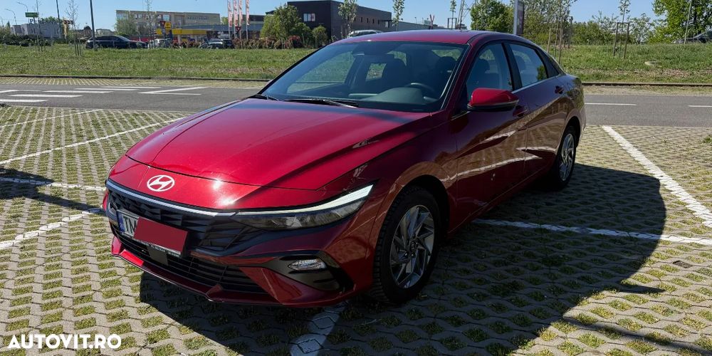 Hyundai Elantra 1.6 l 123 CP 6MT Highway - 5