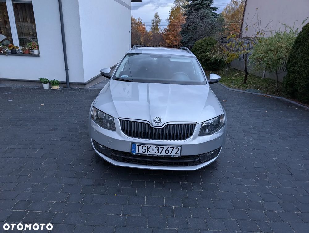 Skoda Octavia 2.0 TDI Style DSG - 5