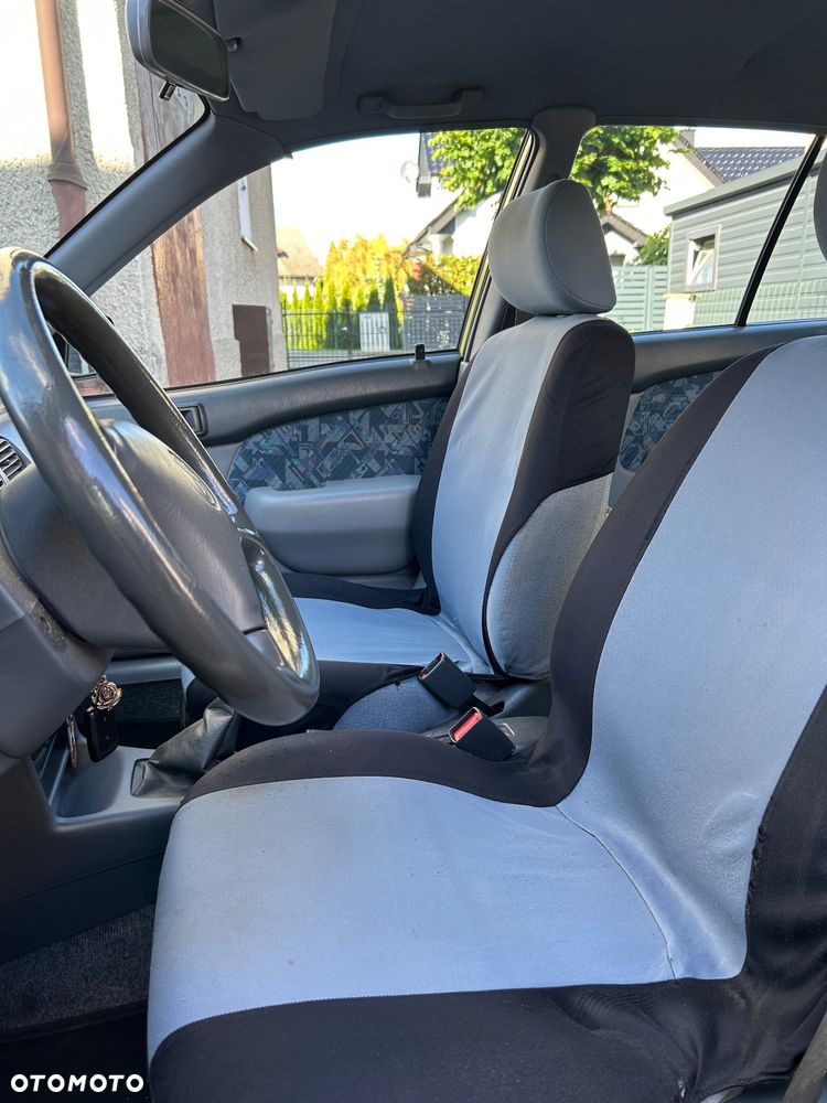 Toyota Starlet 1.4 XLi - 8