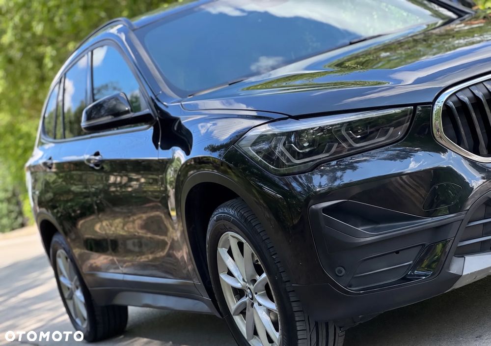 BMW X1 xDrive18d Business Edition - 35