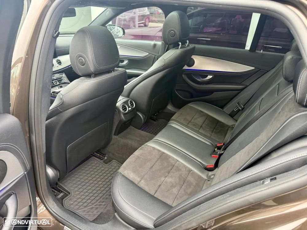 Mercedes-Benz E 220 d AMG Line - 11