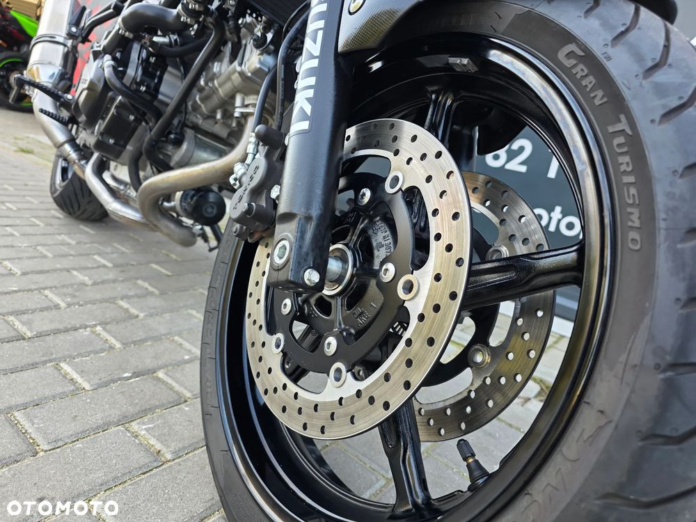 Suzuki SV - 27