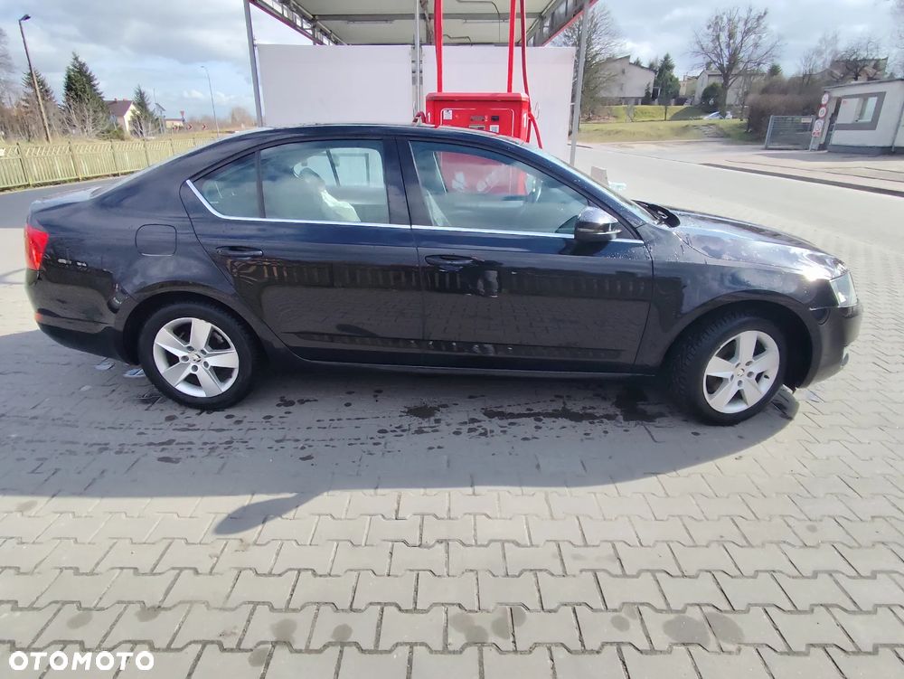 Skoda Octavia 1.4 TSI Ambition - 25