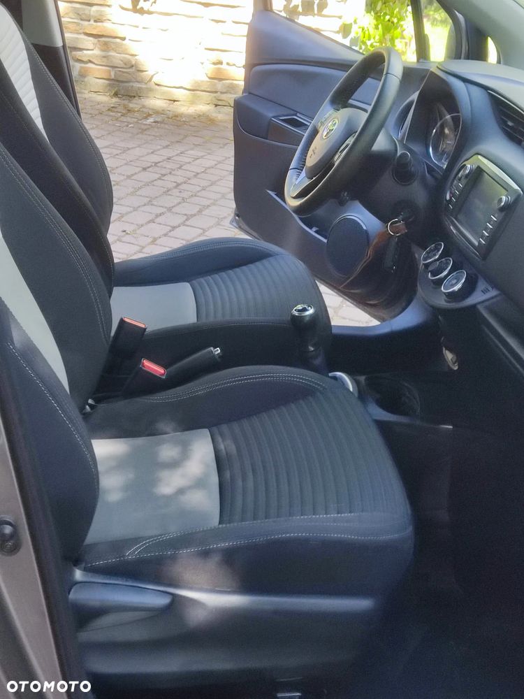 Toyota Yaris 1.0 VVT-i Edition-S - 23