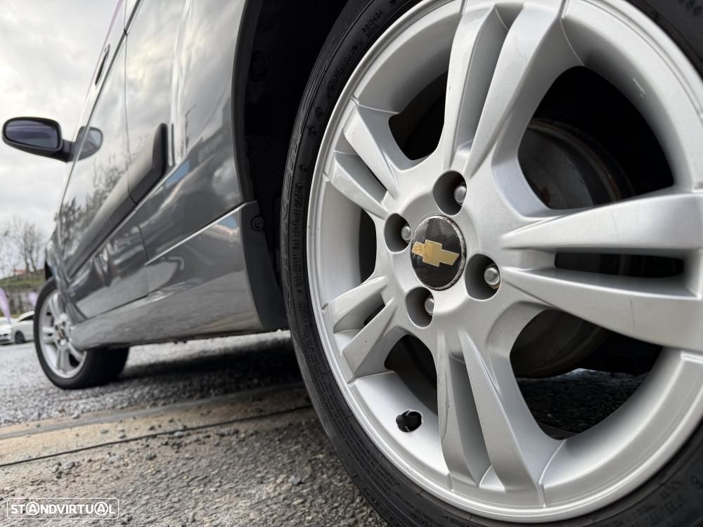 Chevrolet Aveo 1.2 LS - 7