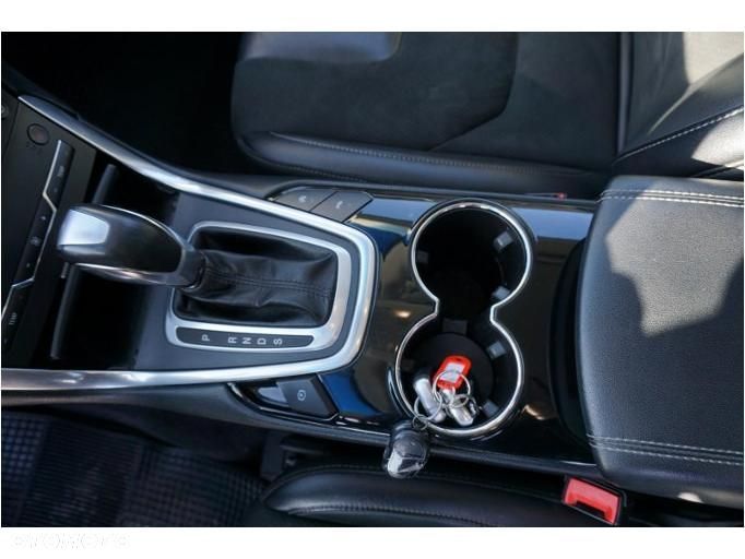 Ford Edge - 18