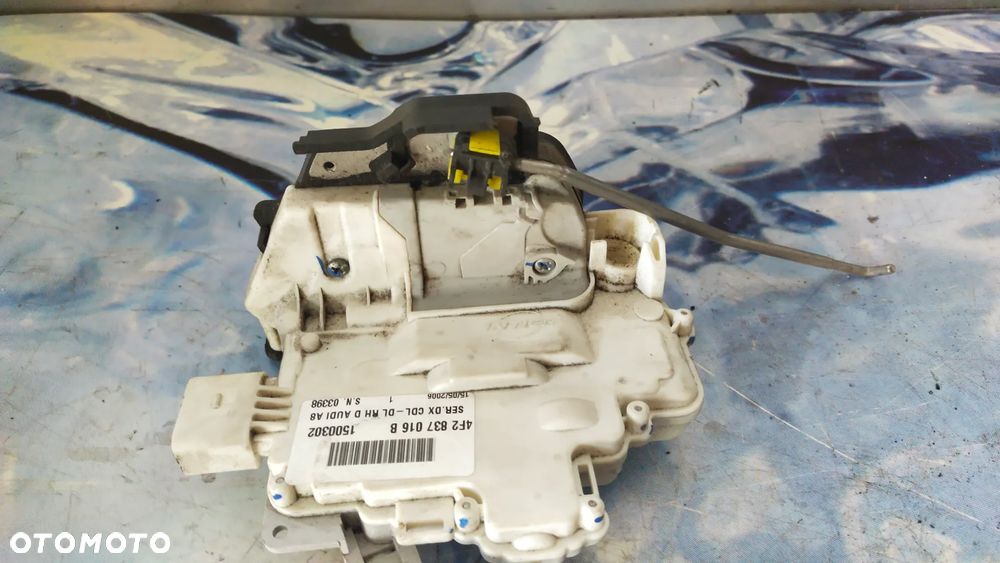 ZAMEK DRZWI PRAWY PRZÓD AUDI A6 C6 4F2837016B - 1