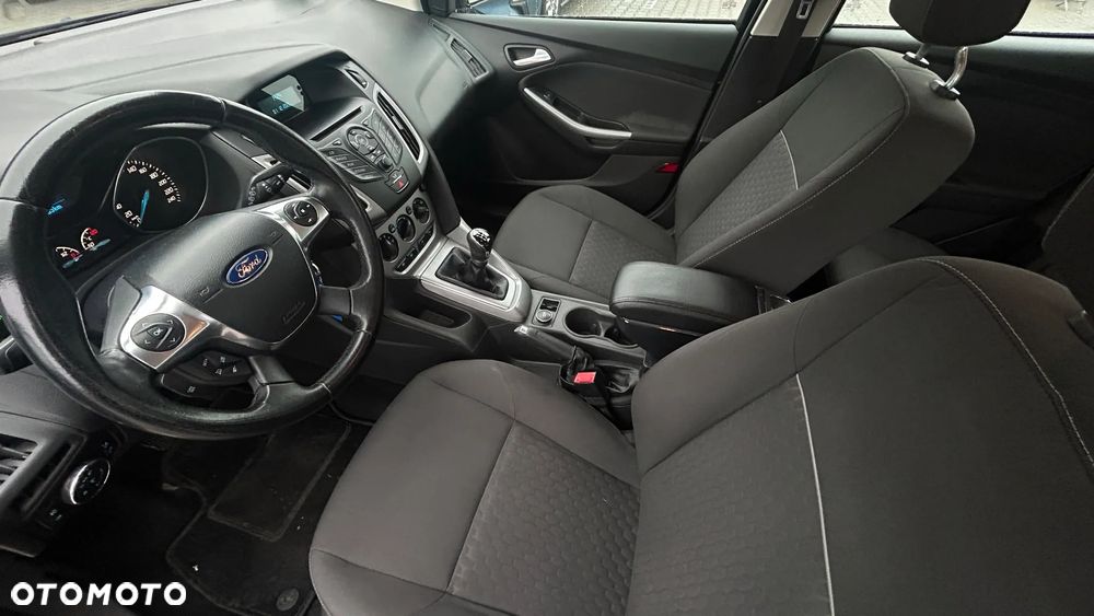 Ford Focus 1.6 Edition Start - 19