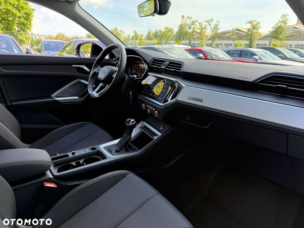 Audi Q3 Sportback 35 TFSI mHEV S tronic - 31