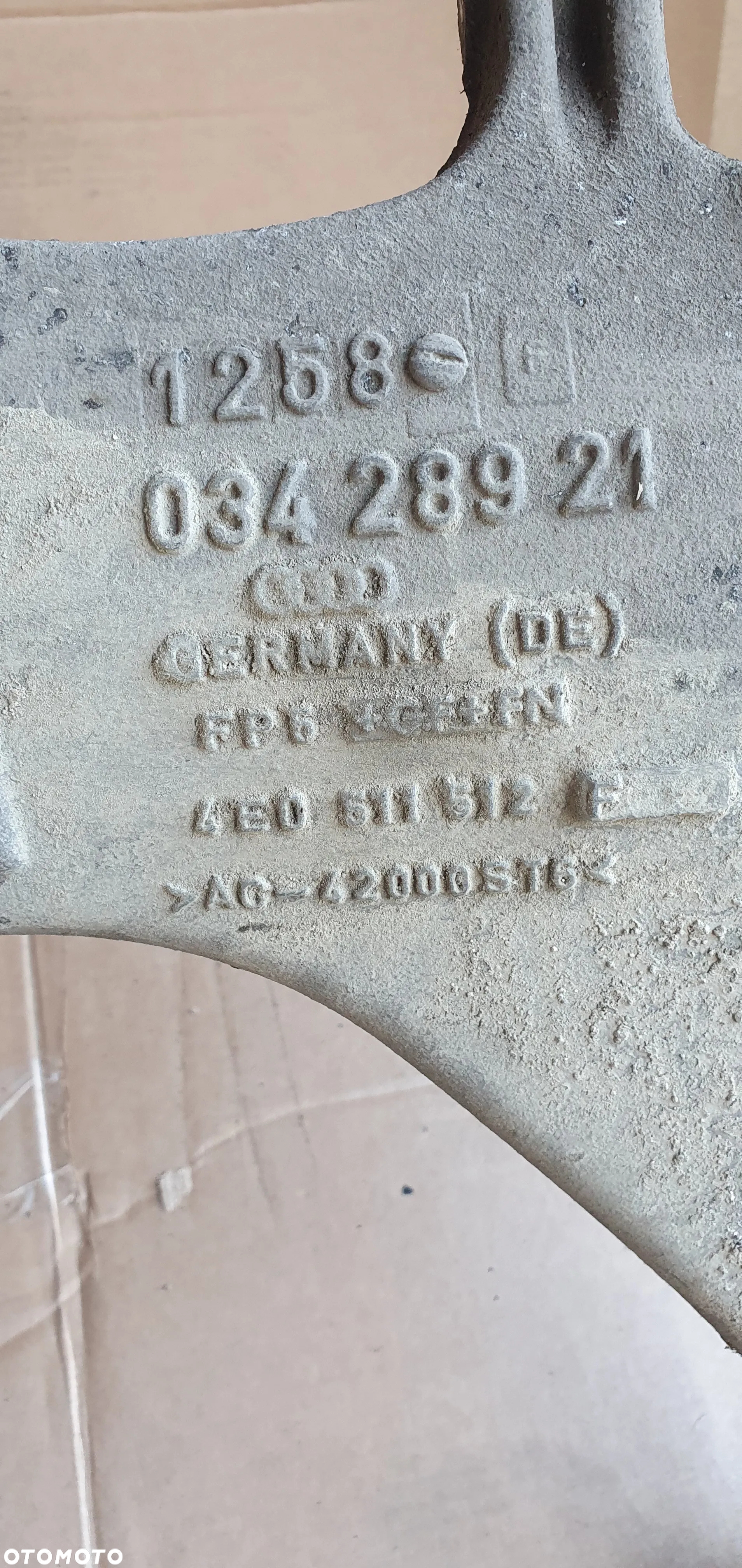Wahacz prawy tył tylny Audi A8 D3 4E0511512F - 6