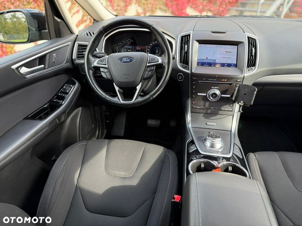 Ford S-Max 2.0 EcoBlue Titanium - 18