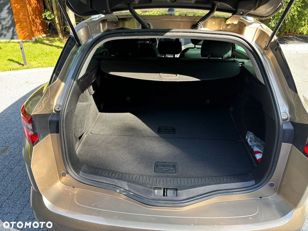 Renault Megane 1.2 Energy TCe Limited - 13