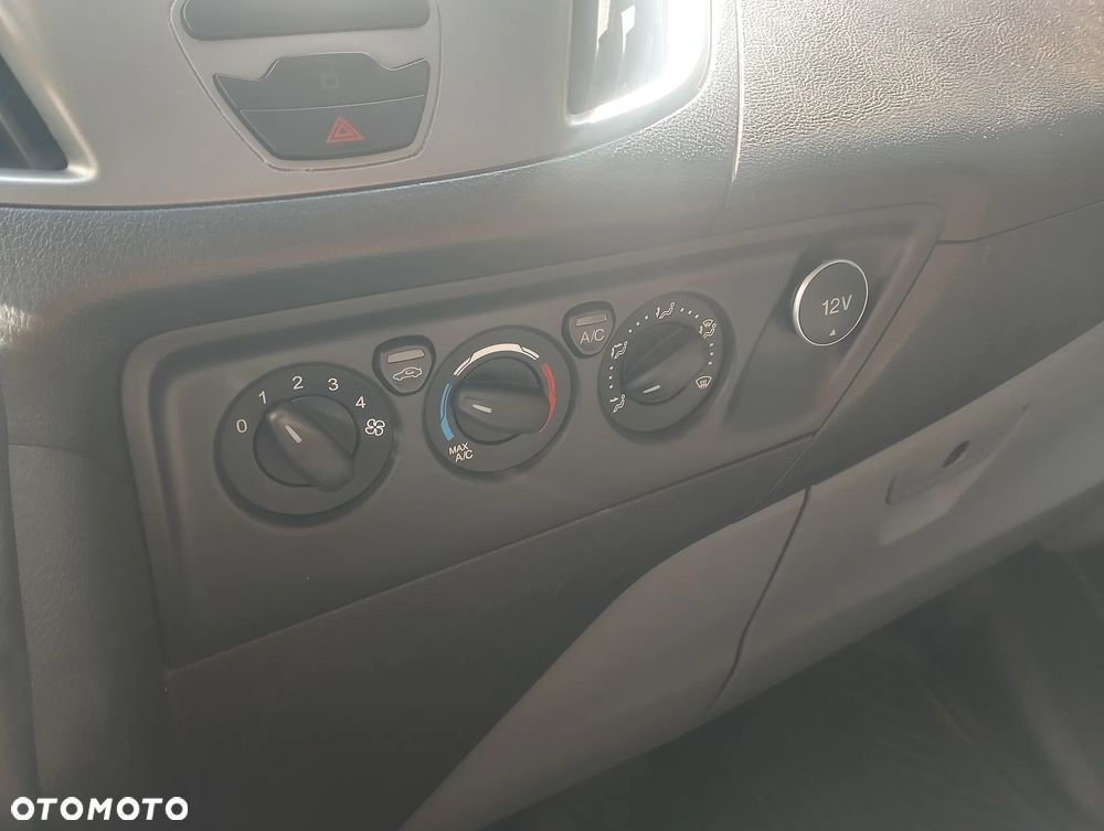 Ford Transit Custom - 8