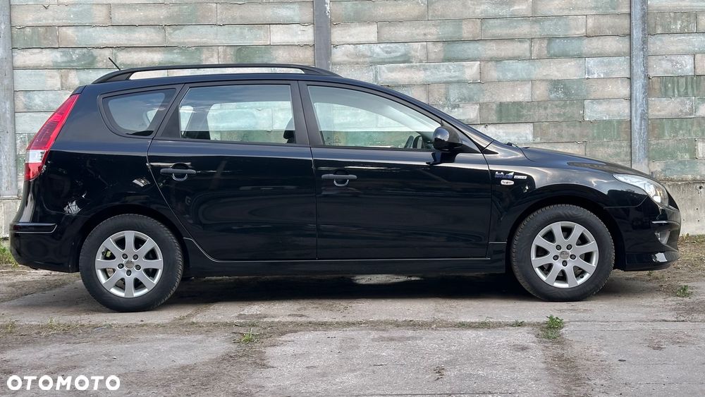 Hyundai i30 1.4 Comfort - 17