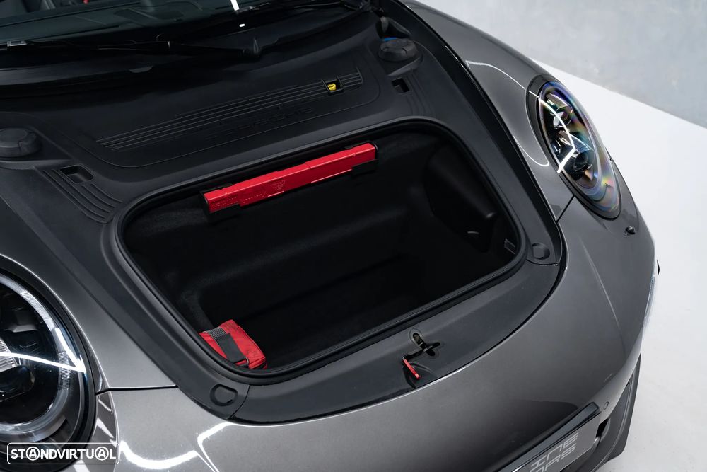 Porsche 911 (991) Turbo S Cabriolet - 7