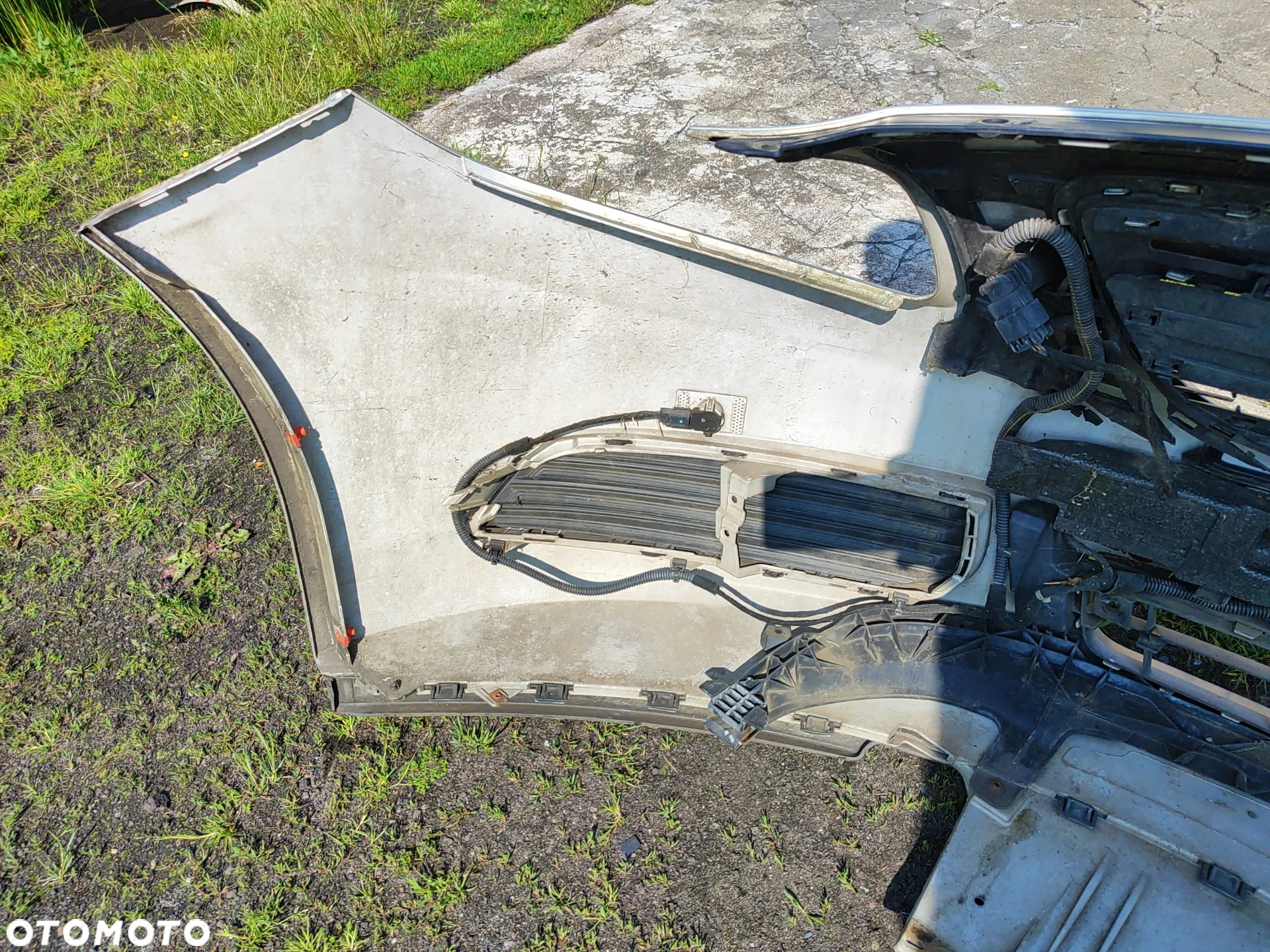 zderzak przód kolor z167 + atrapa przód komplet do OPEL insignia A 08- - 12