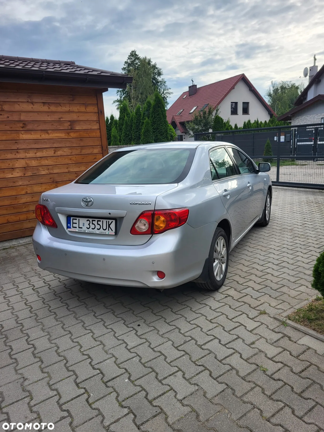 Toyota Corolla 1.6 VVT-i Sol Start - 5