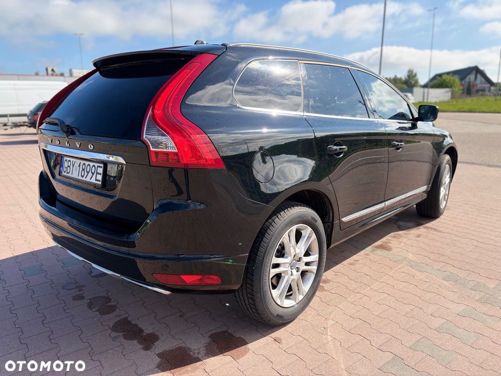 Volvo XC 60 T5 Geartronic Momentum - 6